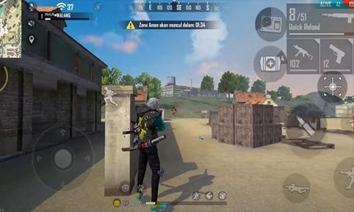 مجموعة من الأسلحة المتطورة المستخدمة في لعبة Free Fire Fire Kickoff.